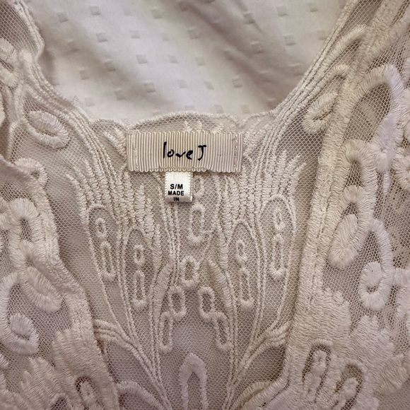 Love J Ivory Embroidered Lace Tank Top Boho Sheer Floral Scalloped Hem - Picture 12 of 12